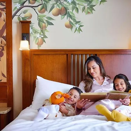 Disney'S Grand Californian Hotel & Spa-3